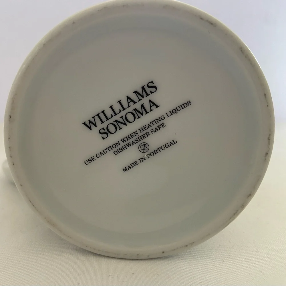 (1) Williams Sonoma mug